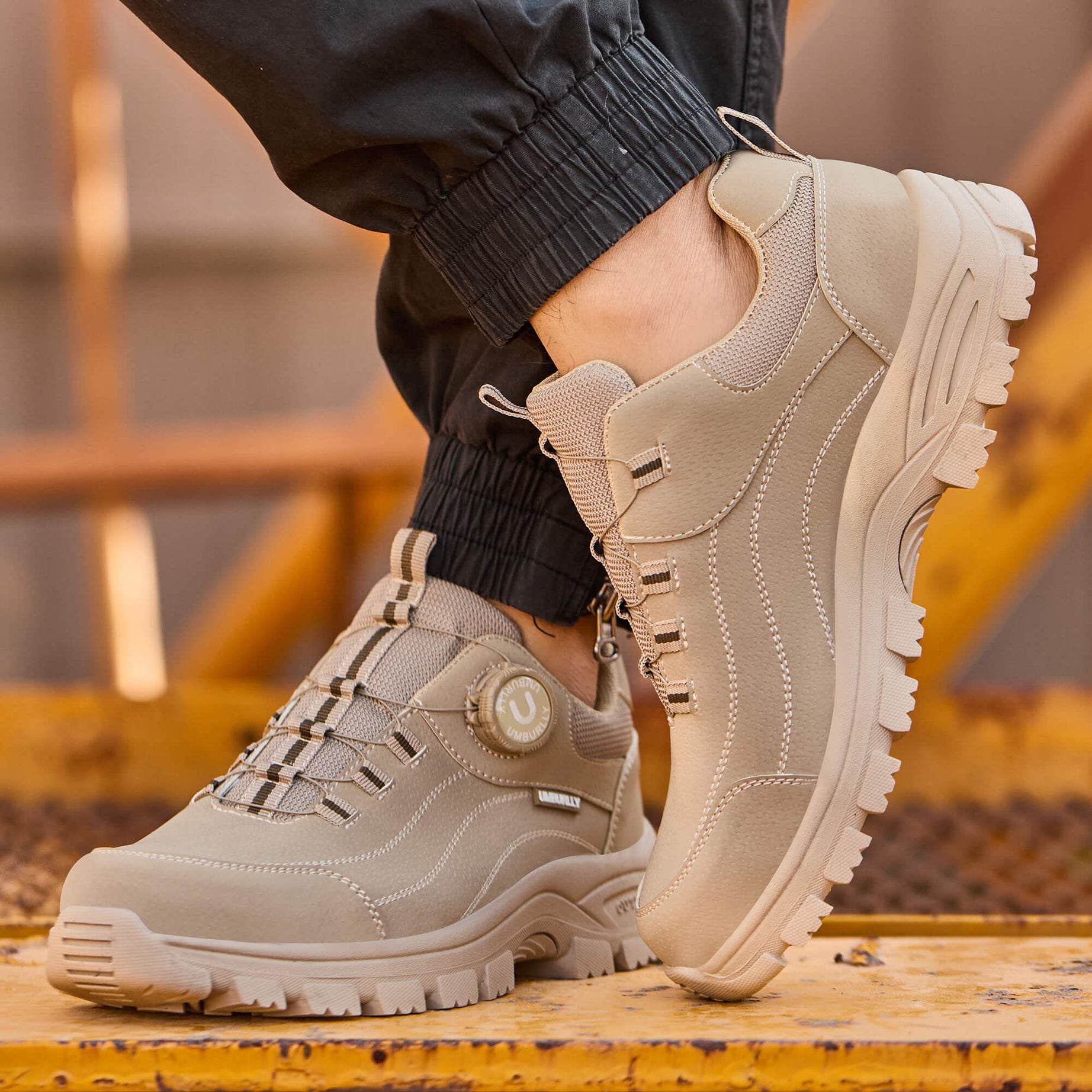 Lightweight Safety Shoes Steel Toe BOA Design Suitable for Warehouse Work